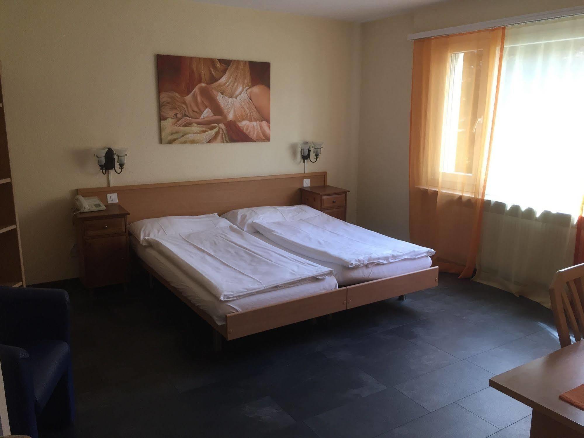 Hotel Europe بريغ المظهر الخارجي الصورة